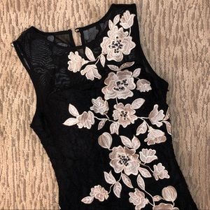 STUNNER prom formal size 2 backless lace dress